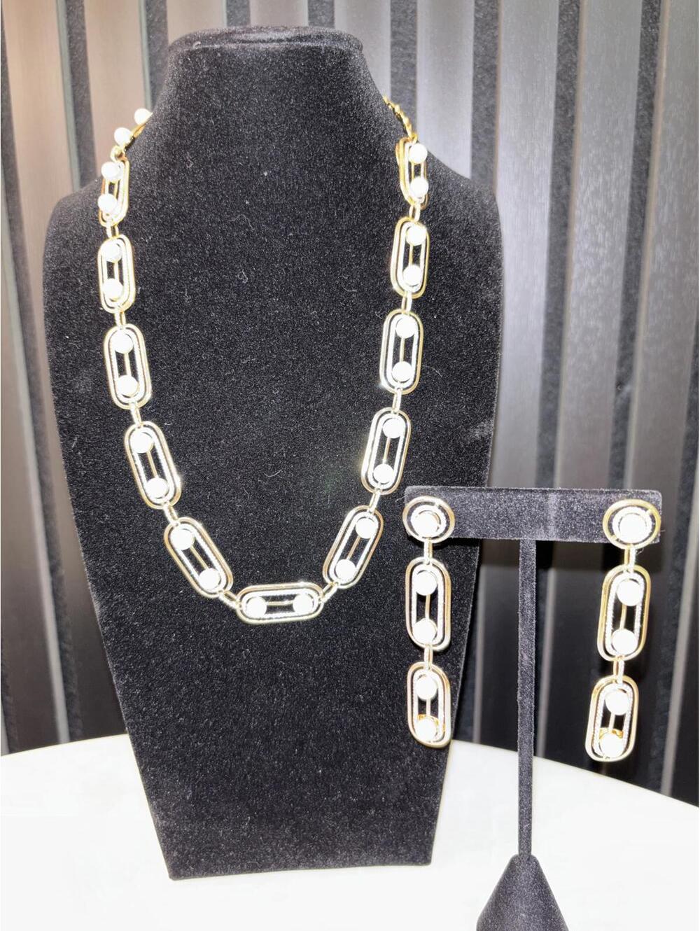 Catwalk Jon - Gold Tone Chain Link Necklace and Earrings Set